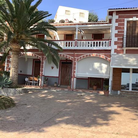 AlbunolCortijo De La Fuente公寓 外观 照片