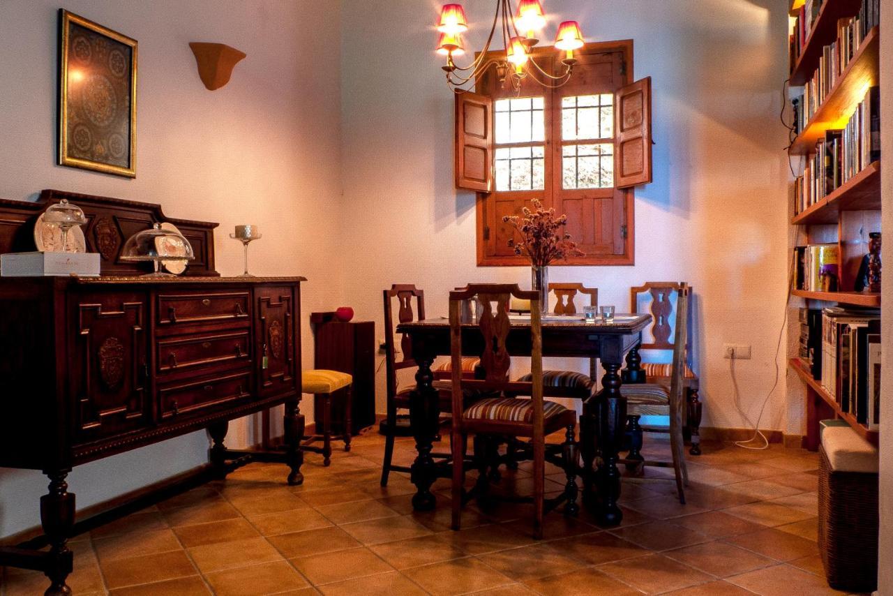 AlbunolCortijo De La Fuente公寓 外观 照片
